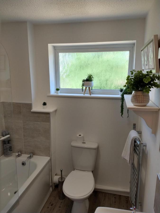 Villa Stamford Redcot Gardens Stylish 2 Bed Family Town House With Parking Esterno foto