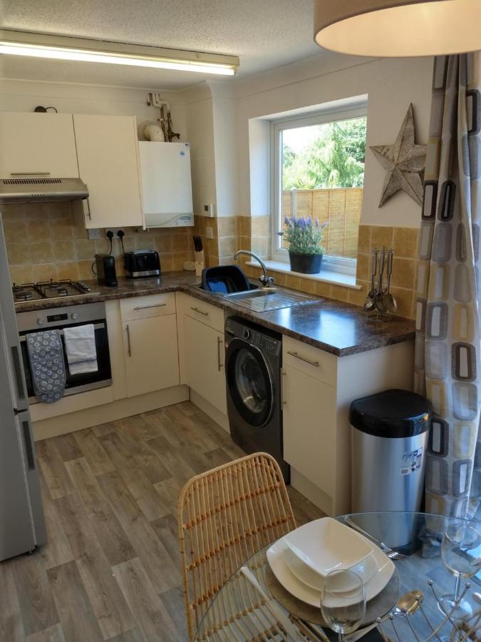 Villa Stamford Redcot Gardens Stylish 2 Bed Family Town House With Parking Esterno foto
